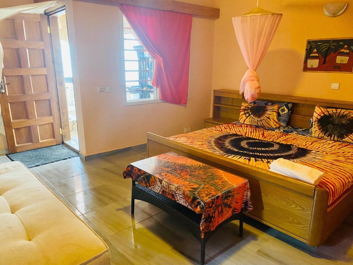 Jungle Beach Resort Sanyang Екстериор снимка