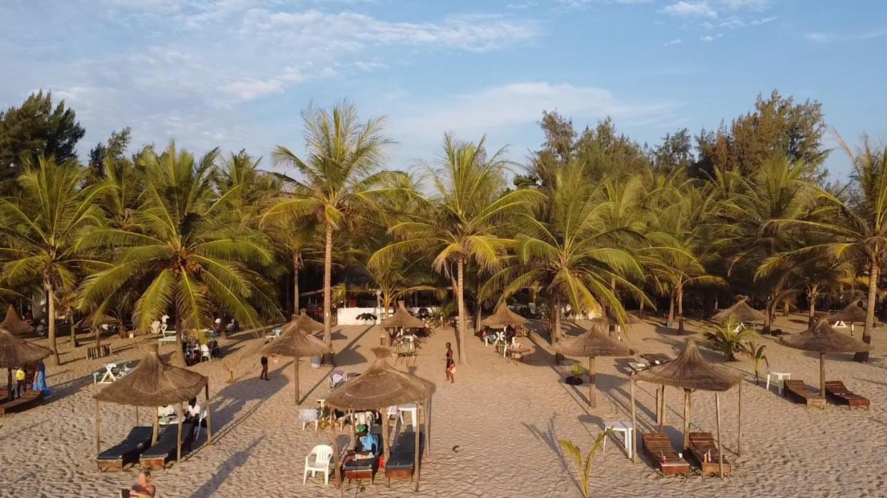 Jungle Beach Resort Sanyang Екстериор снимка