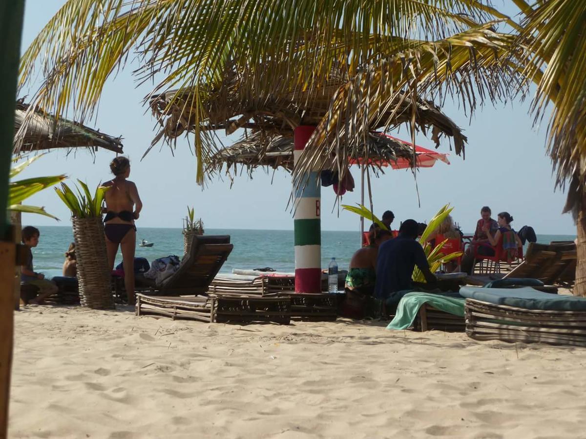 Jungle Beach Resort Sanyang Екстериор снимка